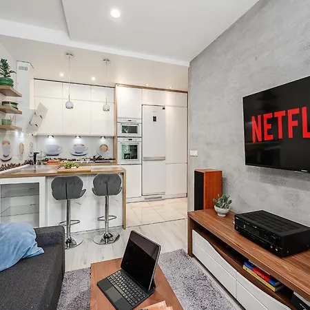 Flat With Views *